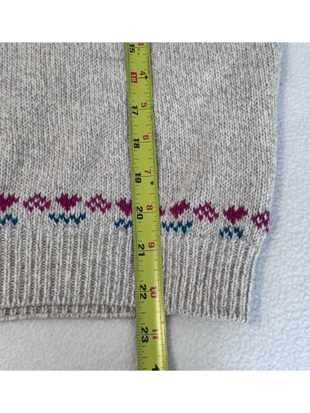 Vintage WOOLRICH Farm Scene Sweater - Picture 9 of 10